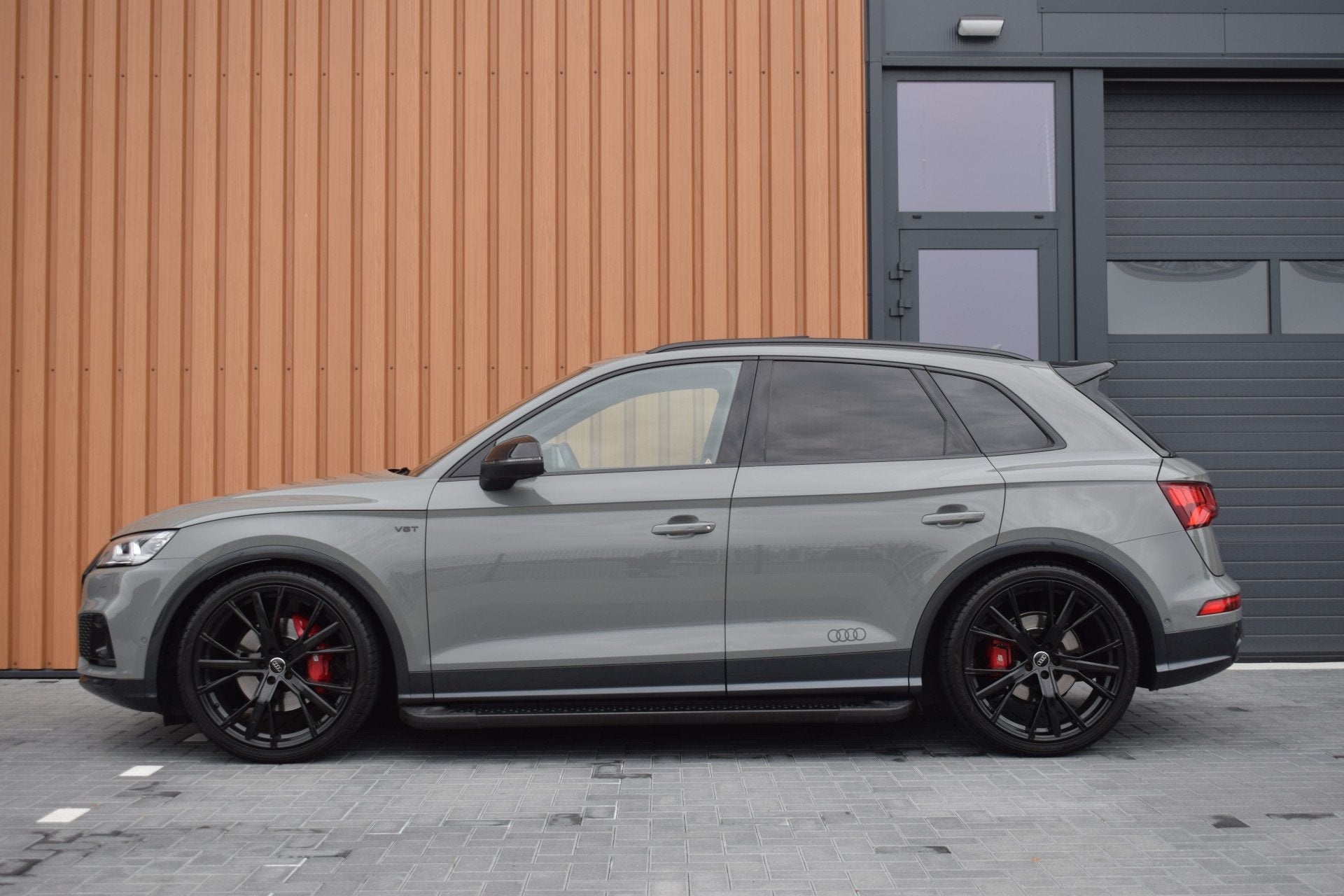 Audi SQ5 3.0 V6 TFSI 354pk Quattro | Luchtvering | Pano | HU, Auto's, Automaat, Gebruikt, Leder, Bedrijf