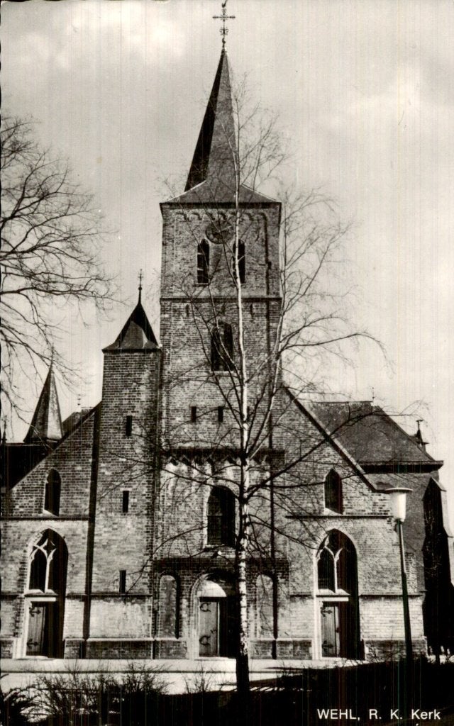 Wehl - R. K. Kerk - Voorgevel, Verzamelen, Ansichtkaarten | Nederland, Ophalen of Verzenden, 1940 tot 1960, Ongelopen, Gelderland