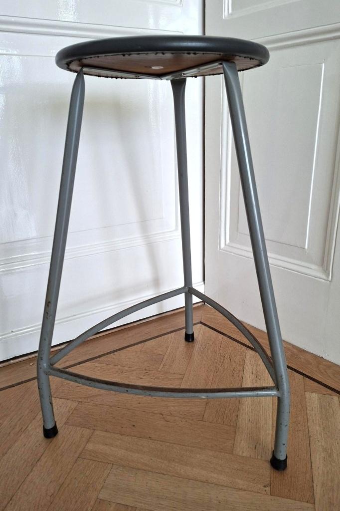 vintage industriële kruk atelierkruk Ahrend de Cirkel design, Ophalen of Verzenden, Gebruikt, Staal