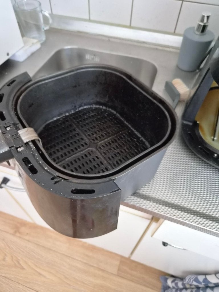 Foto 2 van Airfryer - Gebruikt,maar goed