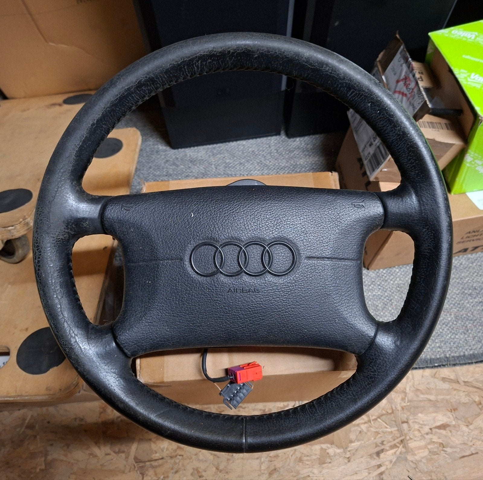 Lederen stuurwiel + Airbag Audi 80 100 Cabriolet A4 A6, Auto-onderdelen, Ophalen of Verzenden, Gebruikt, Audi