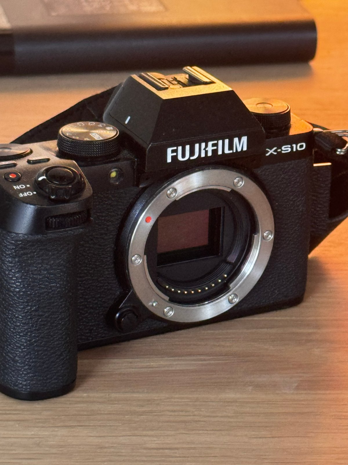 Fujifilm X-S10 Systeemcamera - Met Gebruiksporen, Gebruikt, Beeldstabilisatie, Ophalen of Verzenden, Fujifilm