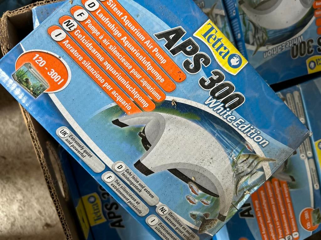 Tetra APS-300 aquarium pomp nieuw, Ophalen of Verzenden, Nieuw