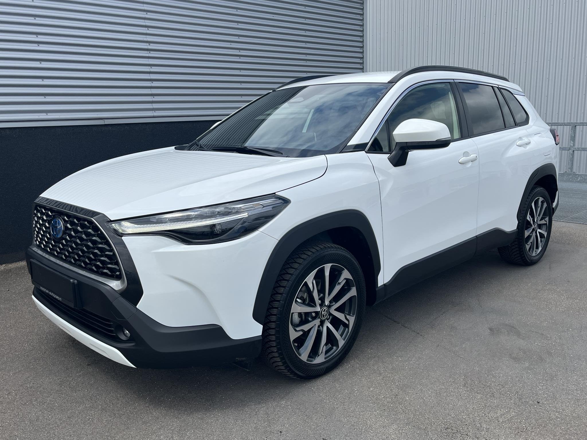 Foto 4 van Toyota Corolla Cross Hybrid 200 Dynamic MEERDERE KLEUREN LEV