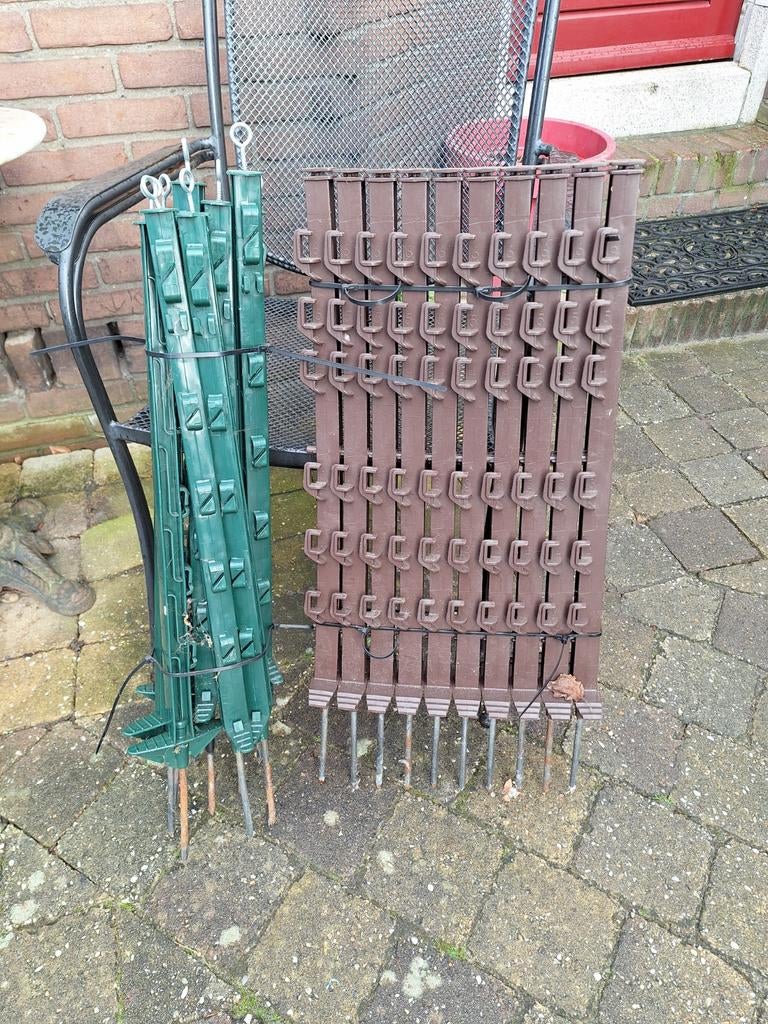 Paaltjes voor hekwerk op de camping met net, Tuin en Terras, Ophalen of Verzenden, Minder dan 10 meter