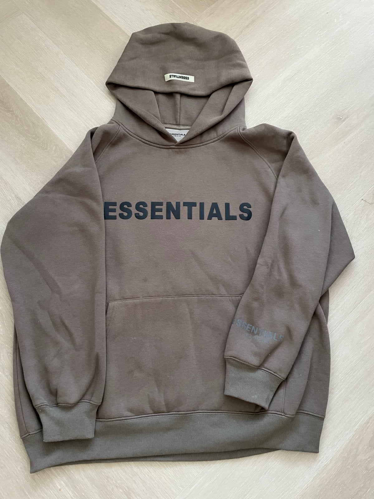 Essentials Fear of God Hoodie - Maat M, Ophalen, Zo goed als nieuw, Maat 48/50 (M), Bruin