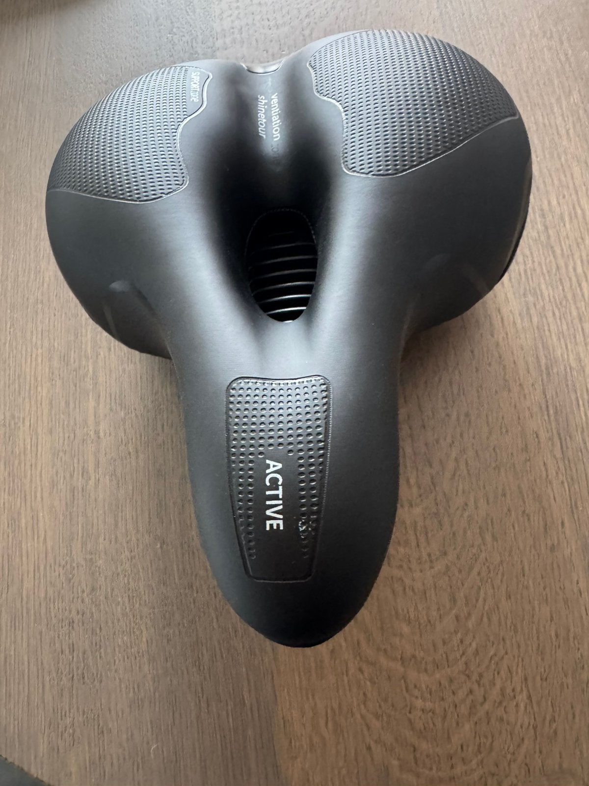 Te koop nieuw zadel, Zadel, Ophalen, Elektrische fiets, Nieuw