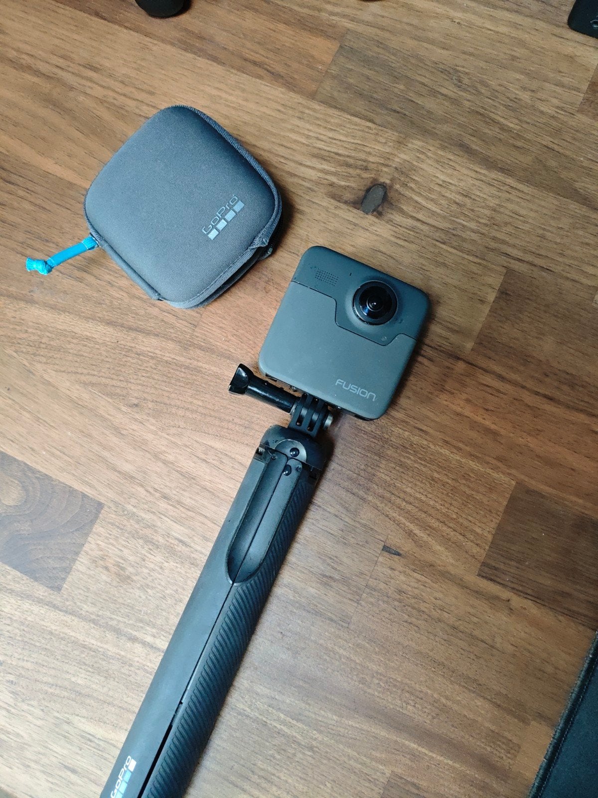 GoPro Fusion 360 camera met hoes en tripod statief, Ophalen