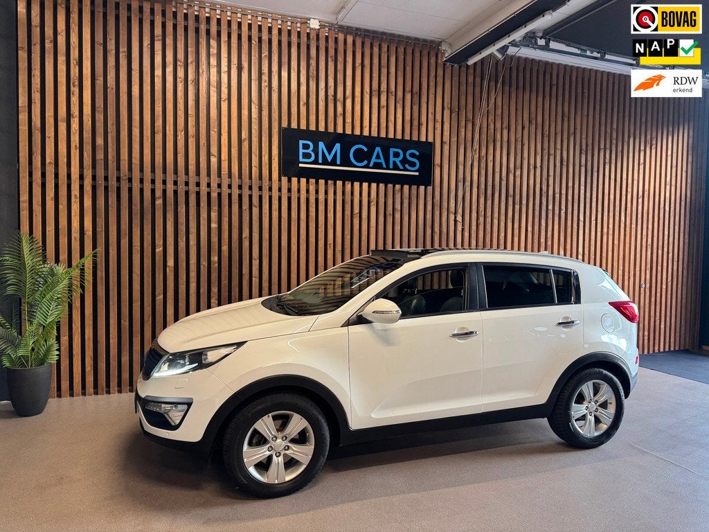 Kia Sportage 1.6 GDI X-treme ExecutiveLine Leer,Panodak,Trkh, Voorwielaandrijving, 135 pk, 4 cilinders, Wit