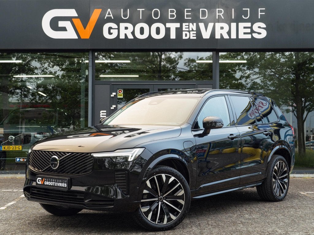 Volvo XC90 2.0 T8 Plug-in hybrid AWD Ultra Dark Pano|H&K|HUD, Stof, Euro 6, 4 cilinders, 1969 cc