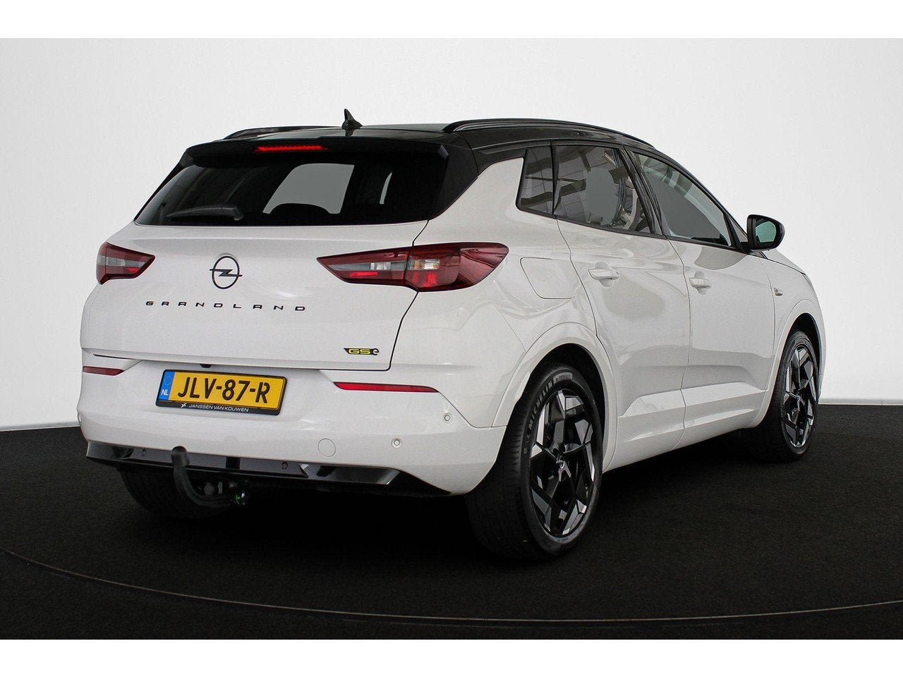 Opel Grandland 1.6 Turbo Plug-In Hybrid 4x4 GSe Stoel-Stuurv, Auto's, Gebruikt, 4 cilinders, Alcantara, 300 pk