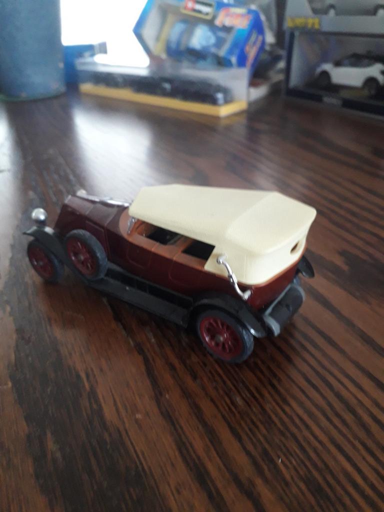 Renault 40 CV Rio 1/43, Hobby en Vrije tijd, Modelauto's | 1:43, Ophalen of Verzenden, Zo goed als nieuw, Auto, Overige merken
