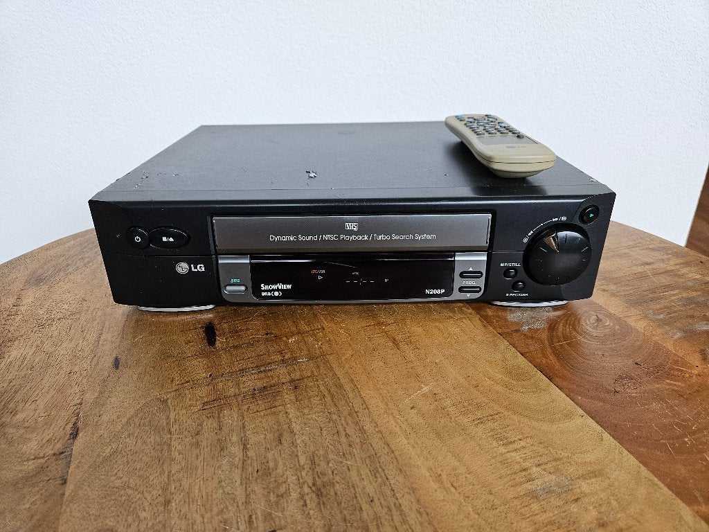 LG VHS videorecorder met afstandsbediening, Ophalen of Verzenden, Gebruikt, VHS-speler of -recorder
