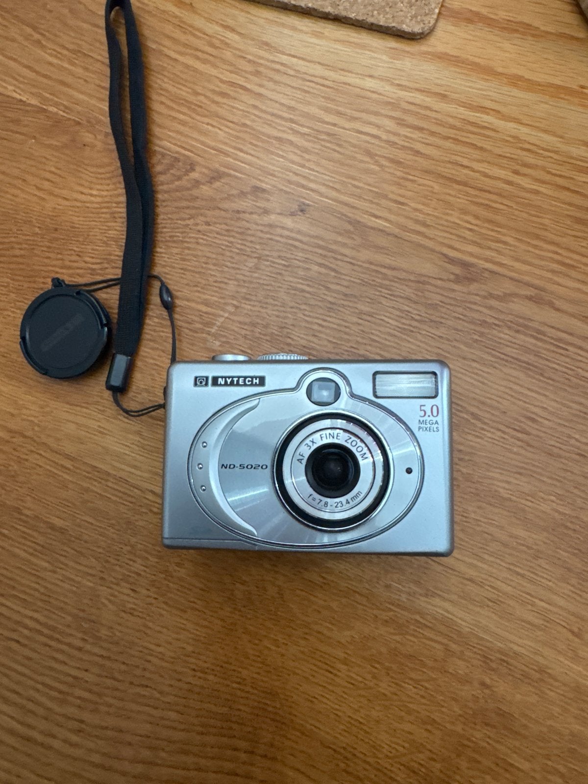 Nytech ND-5020 Digitale Camera - 5.0 Megapixels, Handleiding, Zo goed als nieuw, Compactcamera, Overige Merken