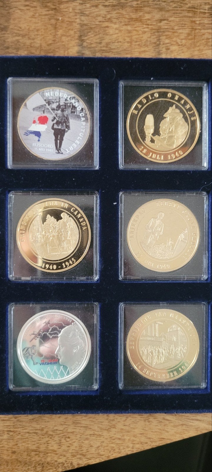 Herdenkingsmunten 75 jaar vrijheid, Postzegels en Munten, Ophalen of Verzenden