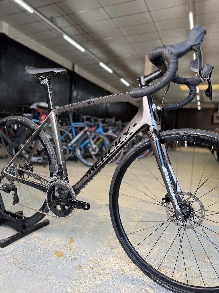 Eddy Merckx Mourenx 69 AXS Carbon Racefiets, Ophalen, Zo goed als nieuw, Overige typen