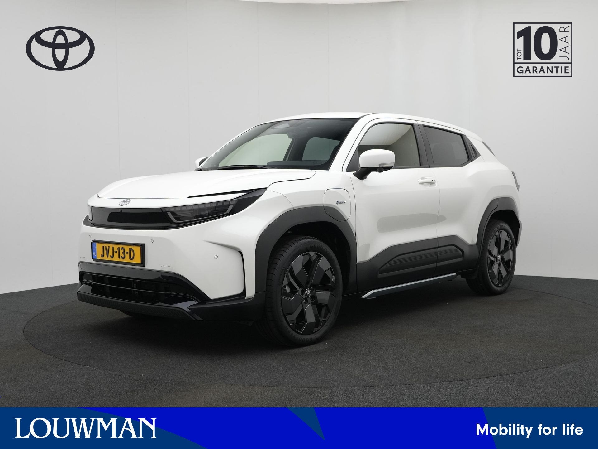 Toyota Urban Cruiser Executive 61 kWh | Stuur en Stoelverwar