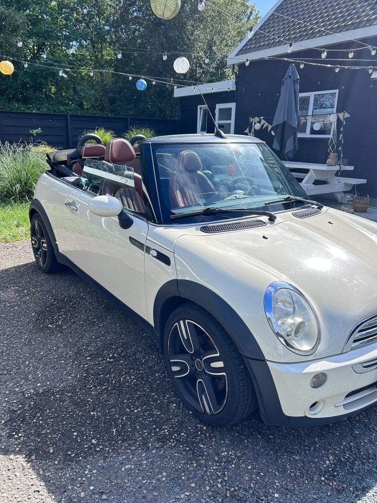 MINI Cooper Cabrio Sidewalk 1.6 2008 APK wit, Auto's, Mini, Particulier, Cooper S, Bluetooth, Cruise Control, Benzine, Euro 4