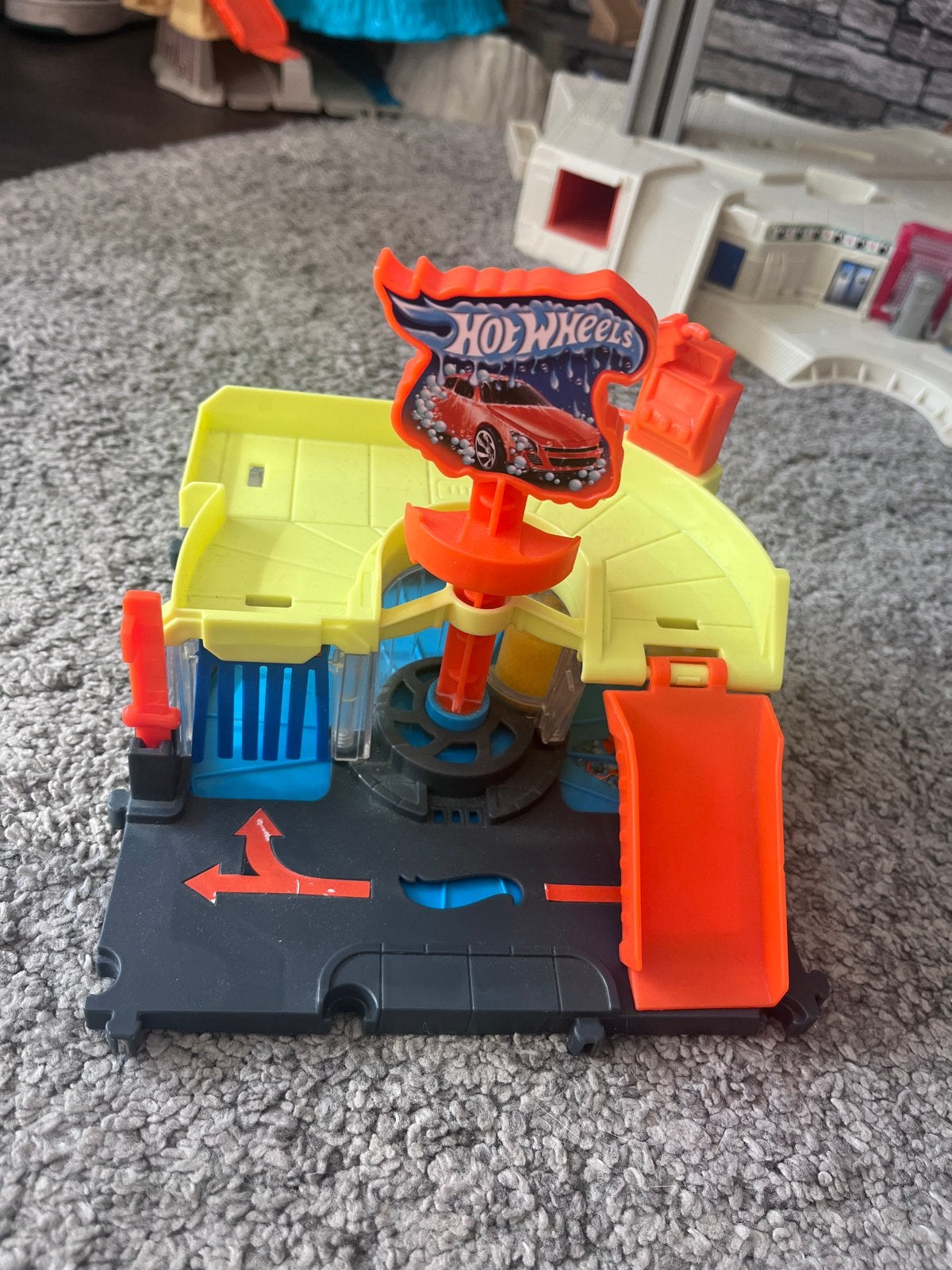 Hot Wheels Wasstraat - Draai aan het logo!, Ophalen of Verzenden, Gebruikt