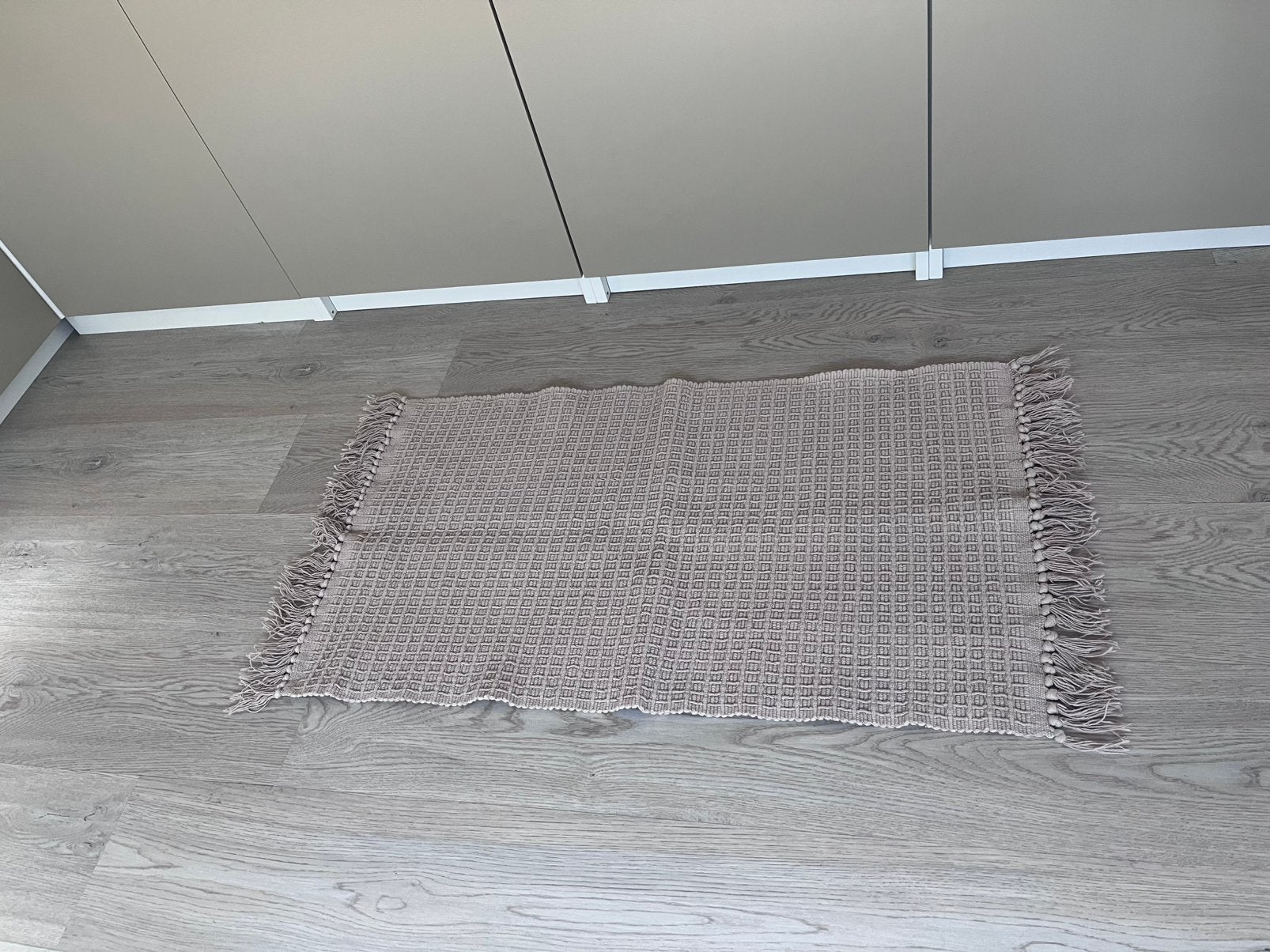 Badmat vloerkleedje deurmat taupe beige wafel Hema 50x100 cm, Ophalen of Verzenden, Zo goed als nieuw, Badmat, Overige merken