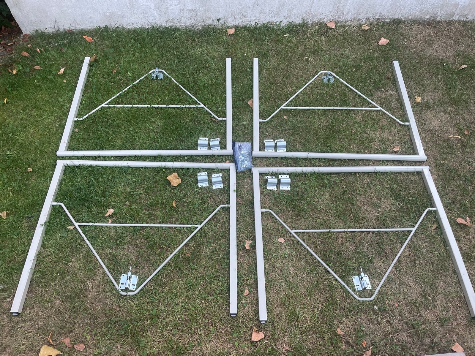 Metalen frame/ opvouwbare tafelpoten/ schragen (4 stuks), Ophalen, Tafelpoot, Gebruikt, 50 tot 100 cm