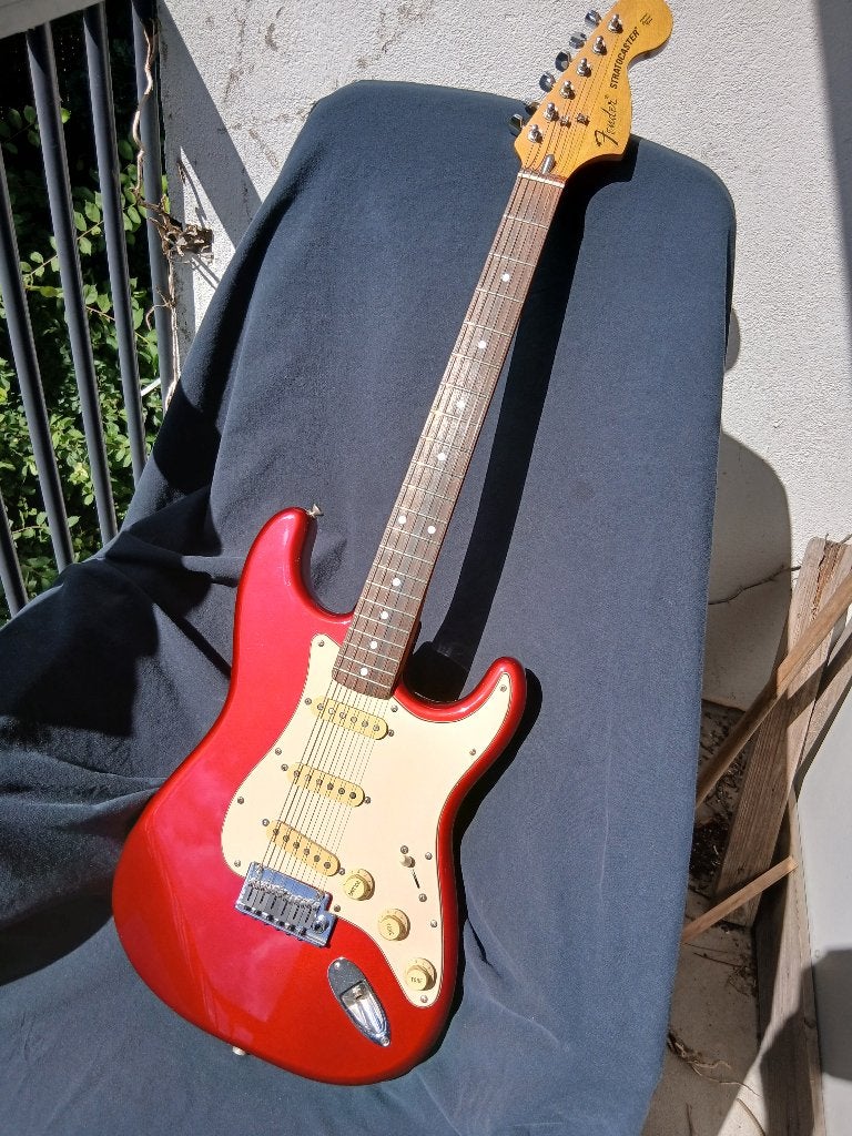 Fender Stratocaster Japan tachtiger jaren, Ophalen, Zo goed als nieuw, Solid body, Fender