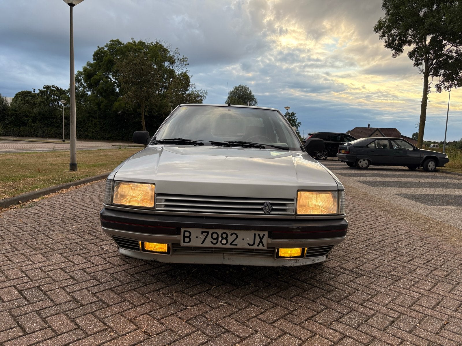 Renault 21 2.0 ti injection met airco !, foto 3