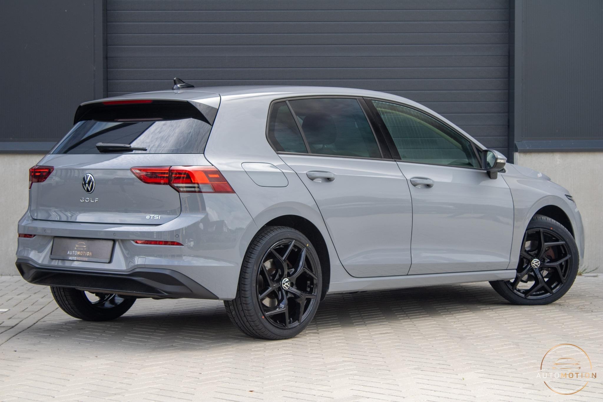 Volkswagen Golf 1.0 eTSI Life Harman Kardon Stoelverwarming, Bluetooth, Stof, Gebruikt, Met garantie (alle)