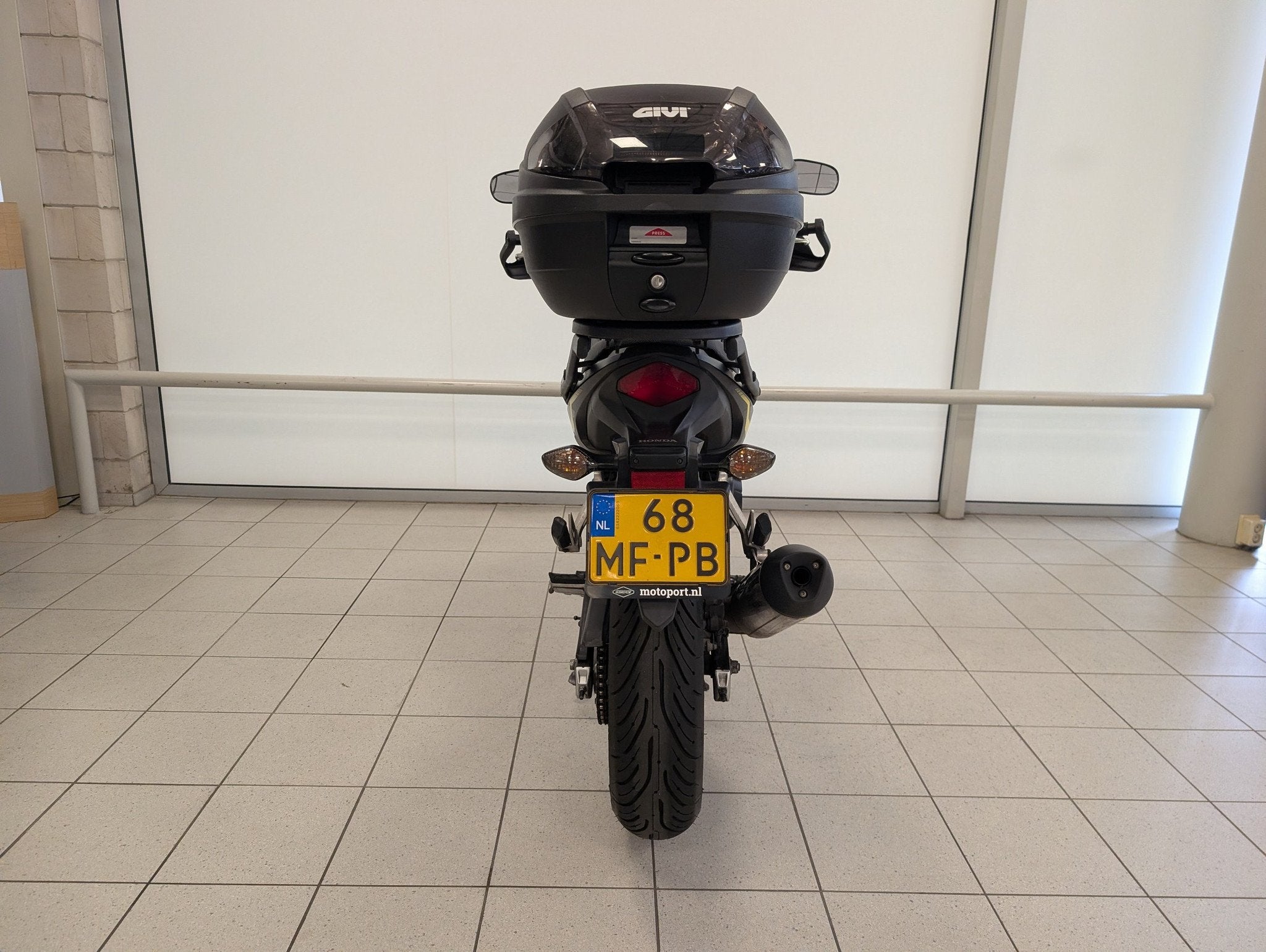 Honda CB 500 X (bj 2014), Motoren, Bedrijf, Honda Motor Europe Limited, Toermotor, Customer.service@honda-eu.com