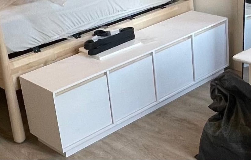 Lage kast, Ophalen, 100 tot 150 cm, Zo goed als nieuw, Minder dan 100 cm