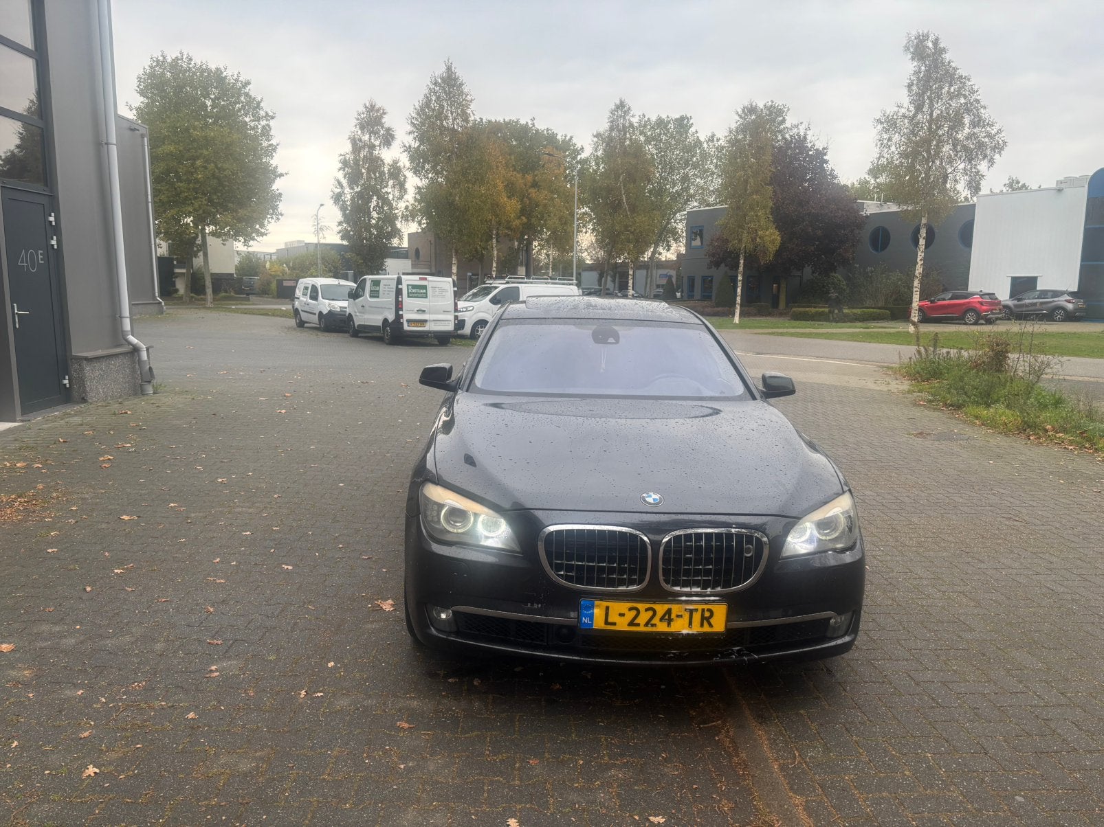 BMW 7-Serie 750i 407pk Aut. 2010 Grijs, Auto diversen, 4395 cc, Sedan, Zilver of Grijs, Benzine