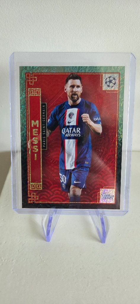 2022-23 Topps Jade New Year Lionel Messi PSG, Verzenden, Nieuw, Buitenlandse clubs, Poster, Plaatje of Sticker