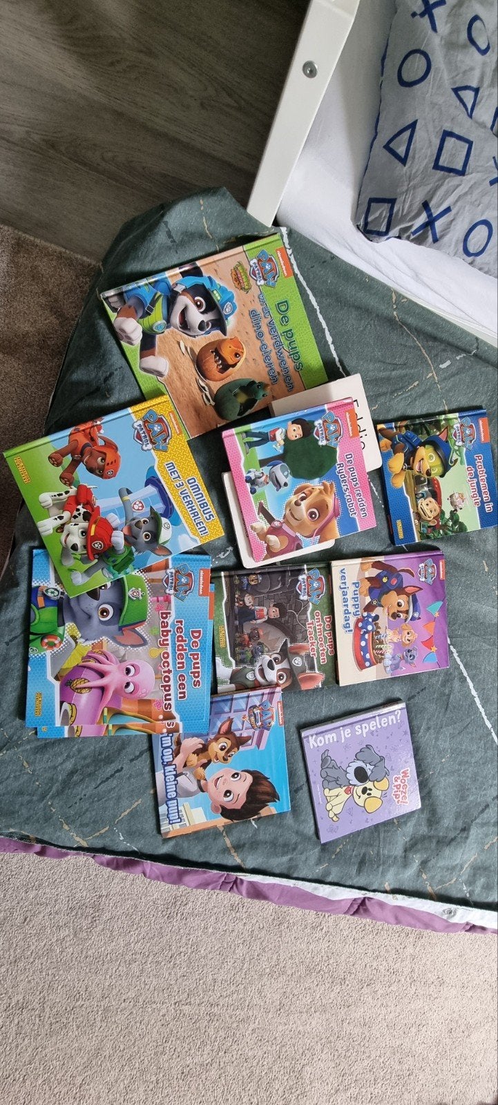 Paw Patrol en Woezel & Pip boekenpakket, Ophalen