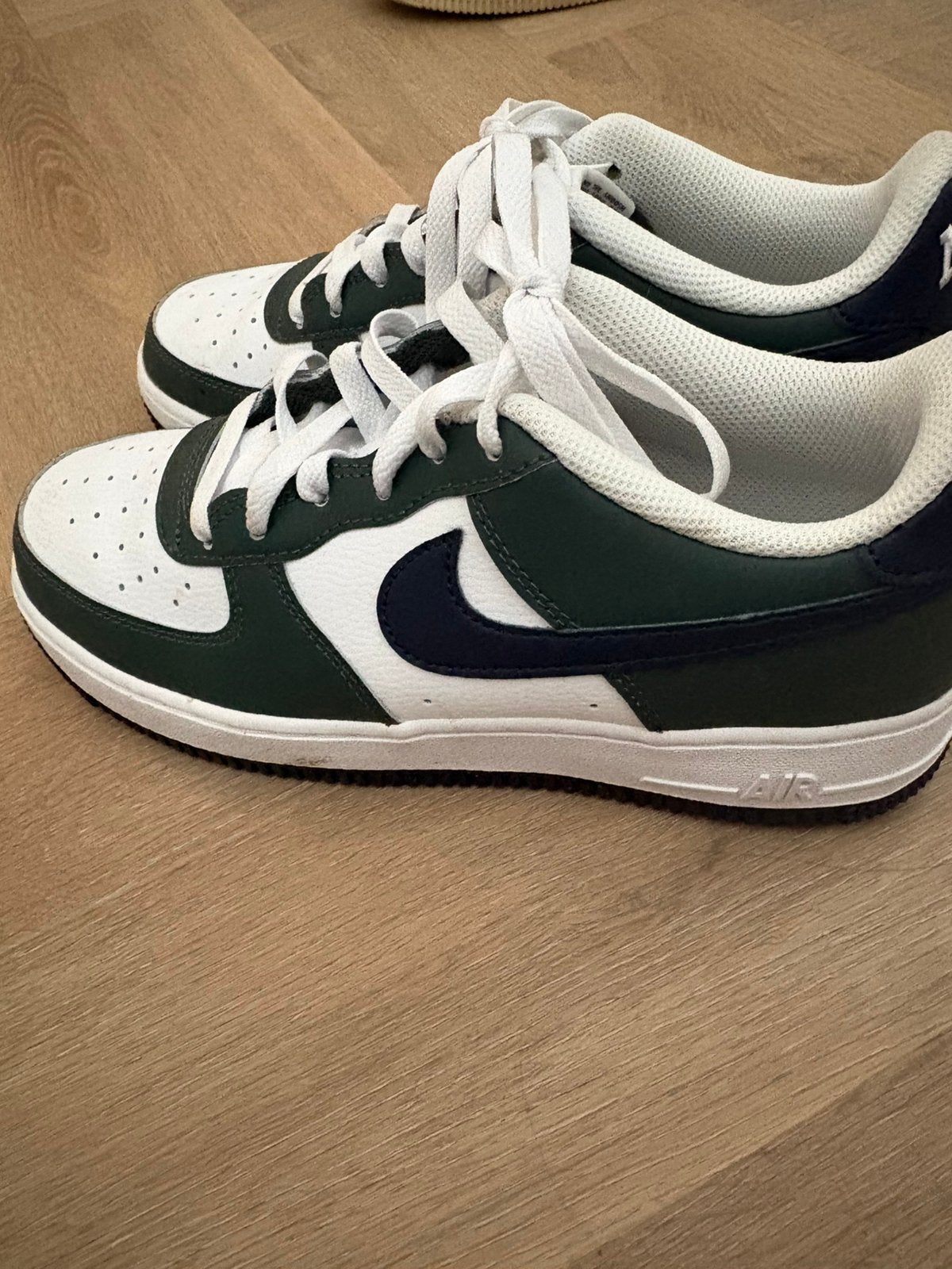 Nike airforce, Kleding | Dames, Schoenen, Verzenden, Zo goed als nieuw, Wit, Sneakers of Gympen