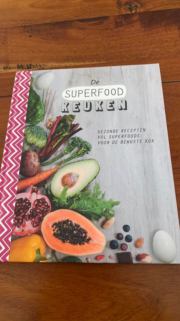 De superfood keuken, Boeken, Kookboeken, Overige typen, Ophalen of Verzenden, Zo goed als nieuw, Gezond koken