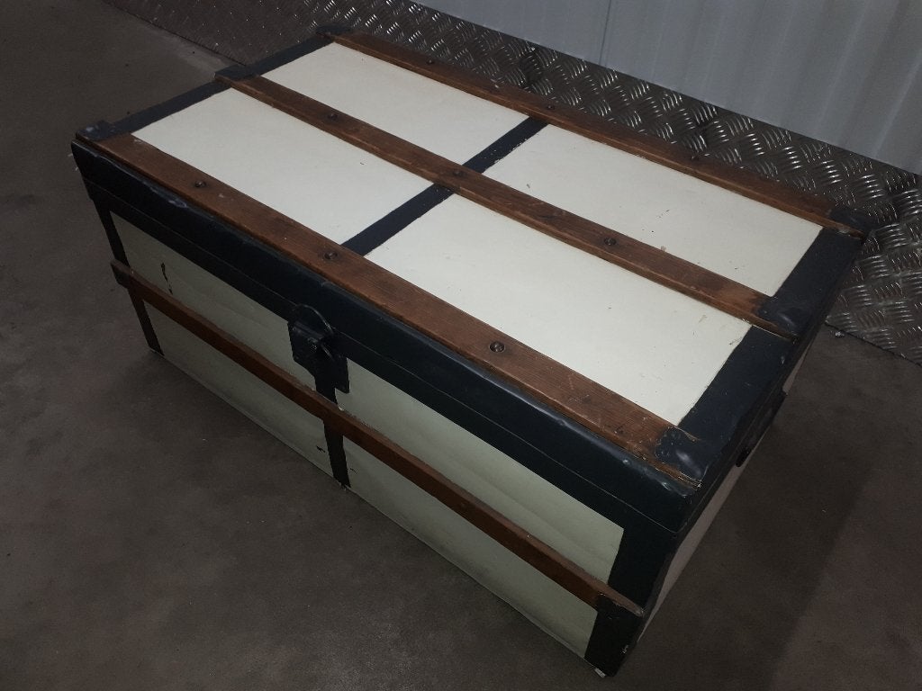 Brokante - Hutkoffer, Opbergkoffer - 2 stuks, Gebruikt, 50 tot 100 cm, 75 tot 100 cm, 5 – 50