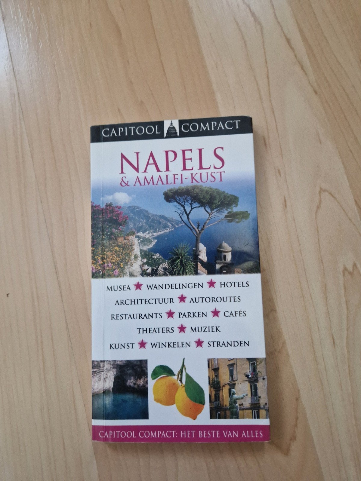 Capitool Compact Reisgids Napels & Amalfi-Kust, Capitool, Jeffrey Kennedy, Europa, Ophalen of Verzenden