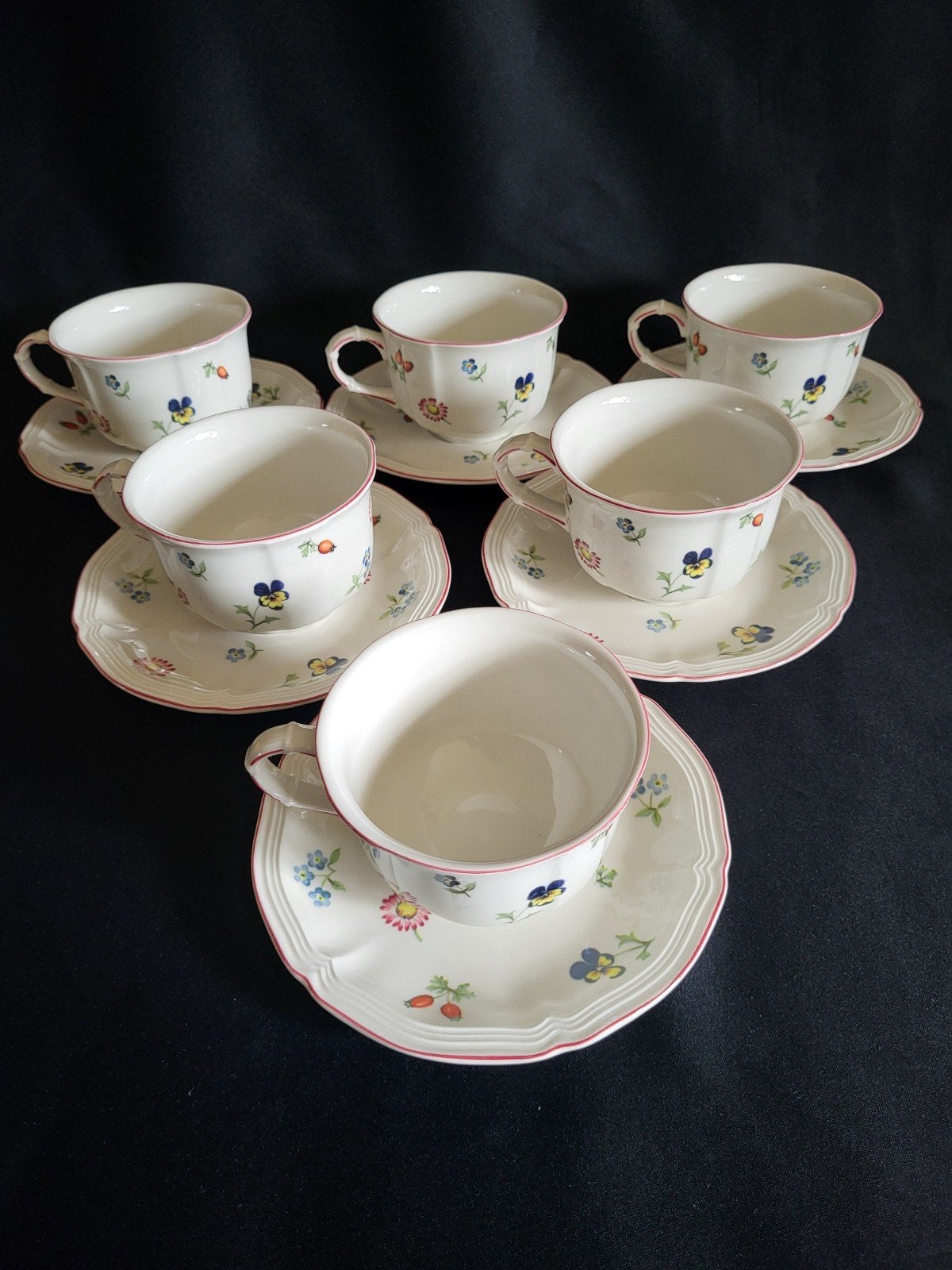 Vintage Villeroy & Boch Petite Fleur kop en schotel set, Villeroy & Boch, Vintage, Ophalen of Verzenden, Zo goed als nieuw
