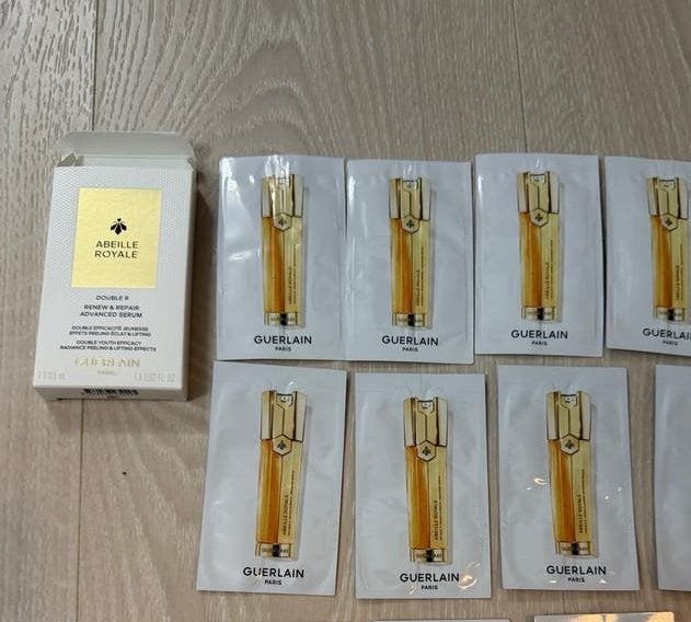 7x Guerlain Abeille Royale Double R Advanced Serum 0,6ml, Ophalen of Verzenden, Nieuw, Gehele gezicht, Verzorging