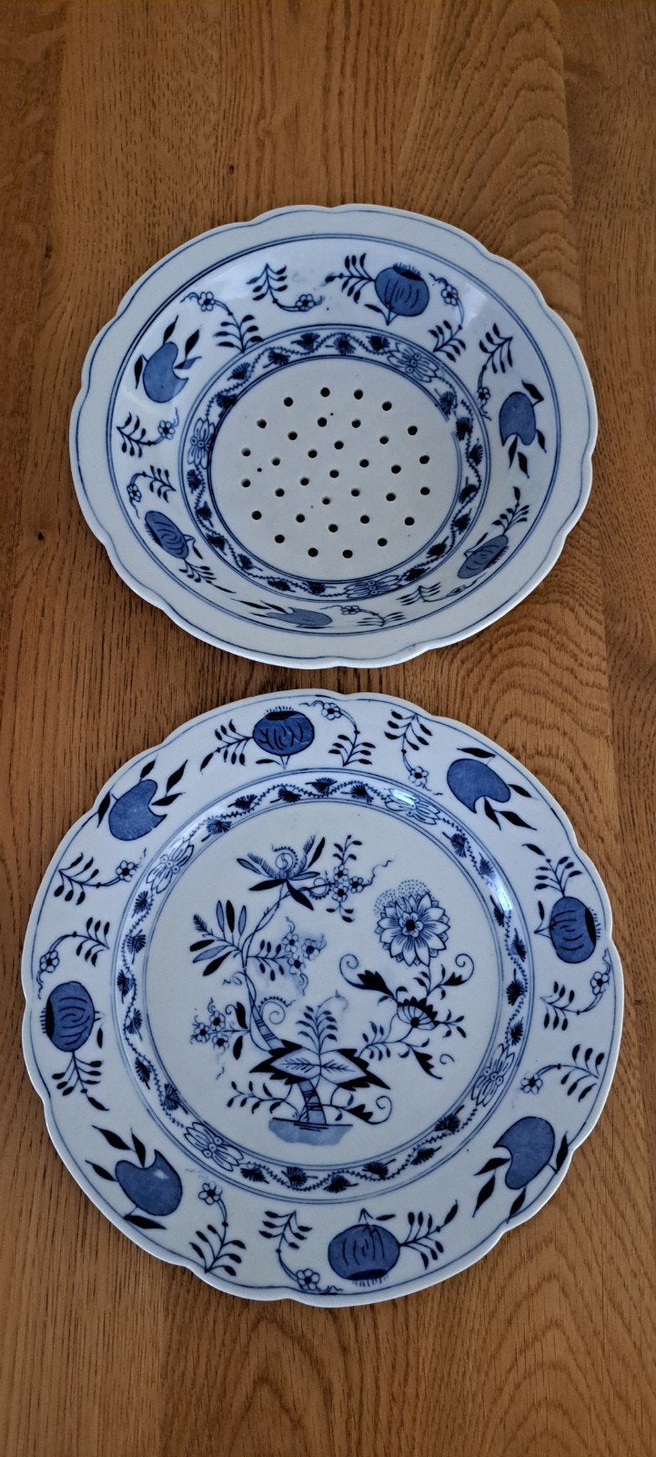 Vintage Blauw-Wit Porseleinen Fruitschaal met Afvoer, Antiek en Kunst, Ophalen