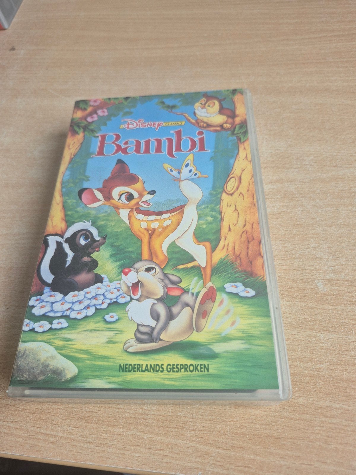 Disney's Bambi VHS - Nederlands Gesproken, Gebruikt, Tekenfilm, Alle leeftijden, VHS