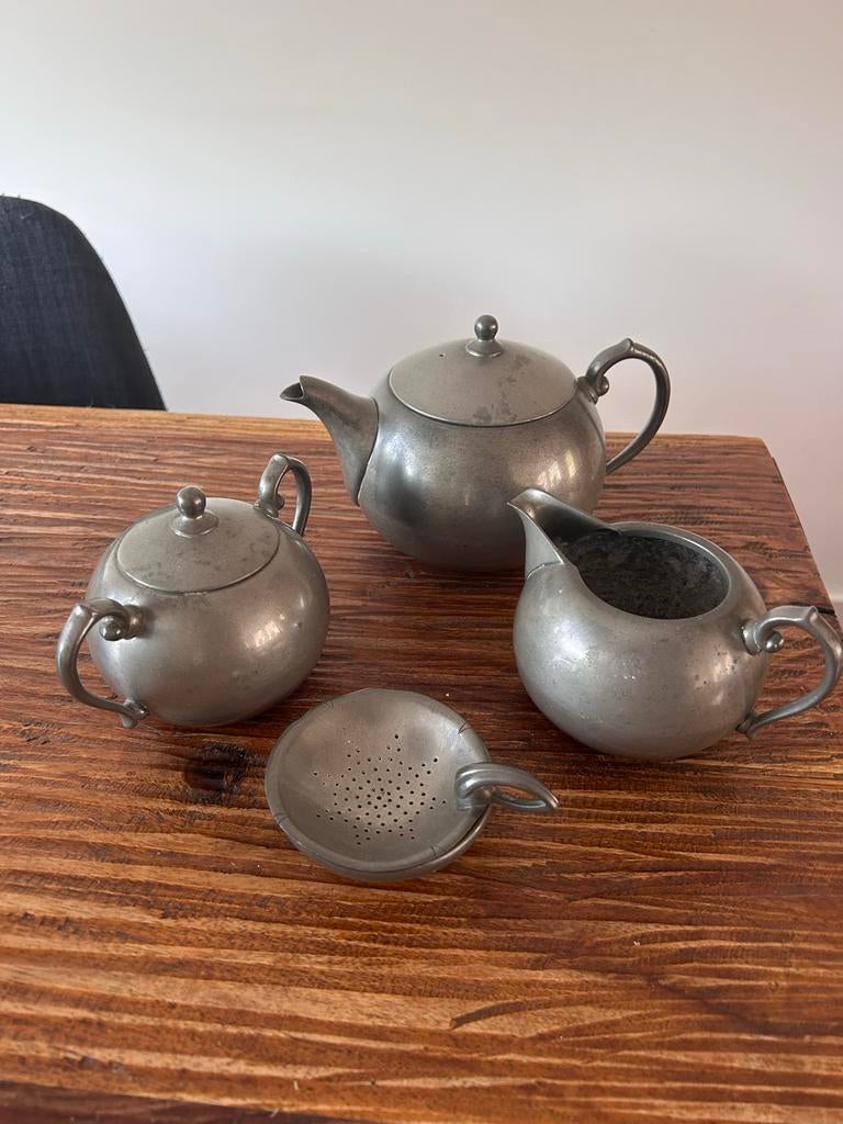Antieke/retro thee-, koffiepot en diverse tin objecten, Antiek en Kunst, Ophalen