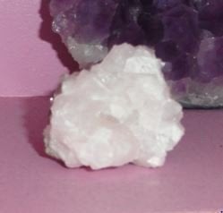 Mangano Calciet Edelsteen Mineraal, Verzenden, Mineraal