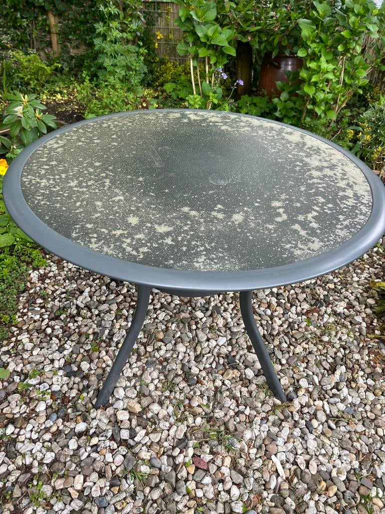 Ronde tuintafel, Ophalen, Zo goed als nieuw