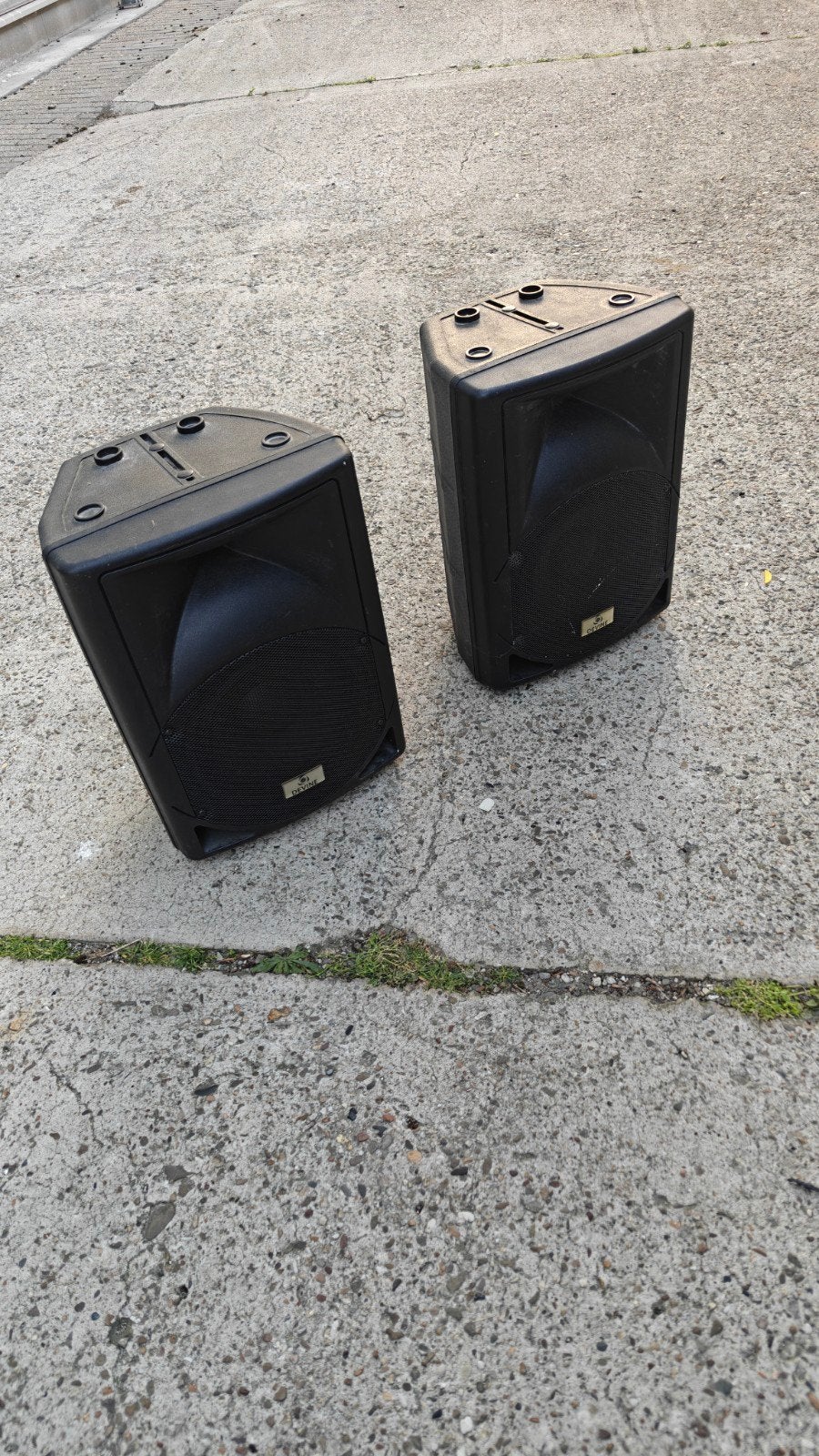 Devine Artis 10 Speakerset - 36x50x28 cm, Gebruikt, Speakerset, Minder dan 60 watt, Ophalen