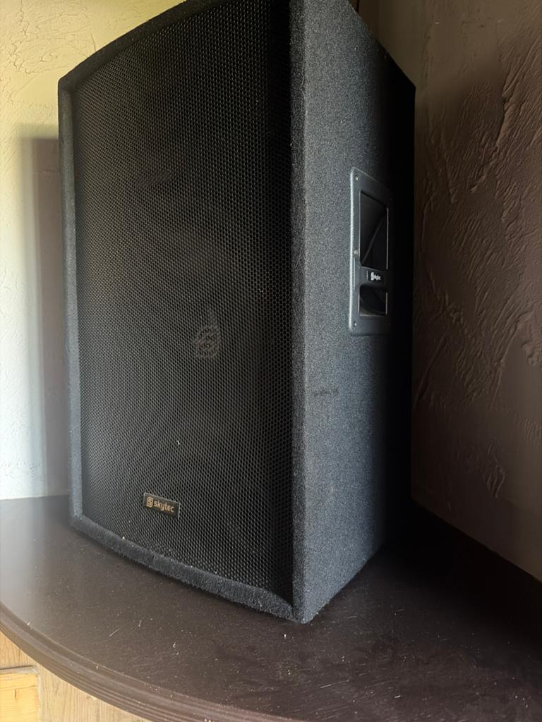 Skytec speaker - Krachtige geluidsweergave, Gebruikt, 120 watt of meer, Front, Rear of Stereo speakers, Ophalen