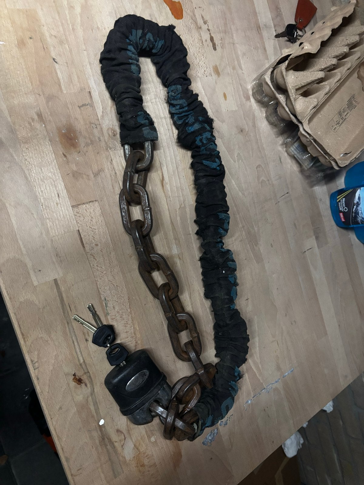 Groot hangslot met ketting en 3 sleutels, Verzenden, Gebruikt