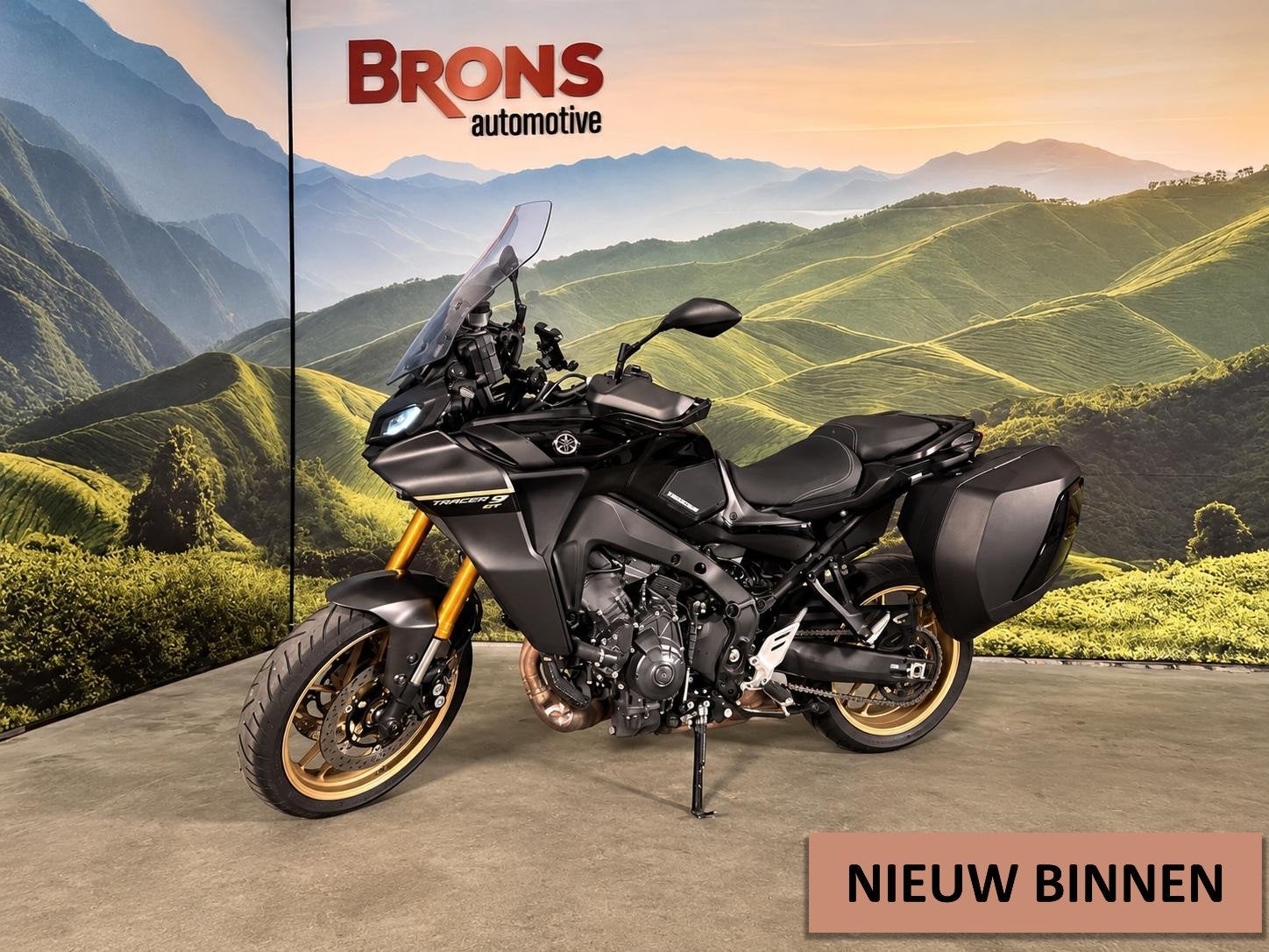 Yamaha Tracer 9 GT Lage km l nieuwstaat l btw motor l koffer, Motoren, Info@yamaha-motor.eu, 890 cc, Toermotor, Koolhovenlaan 101
1119 NC  Schiphol-Rijk, NL
