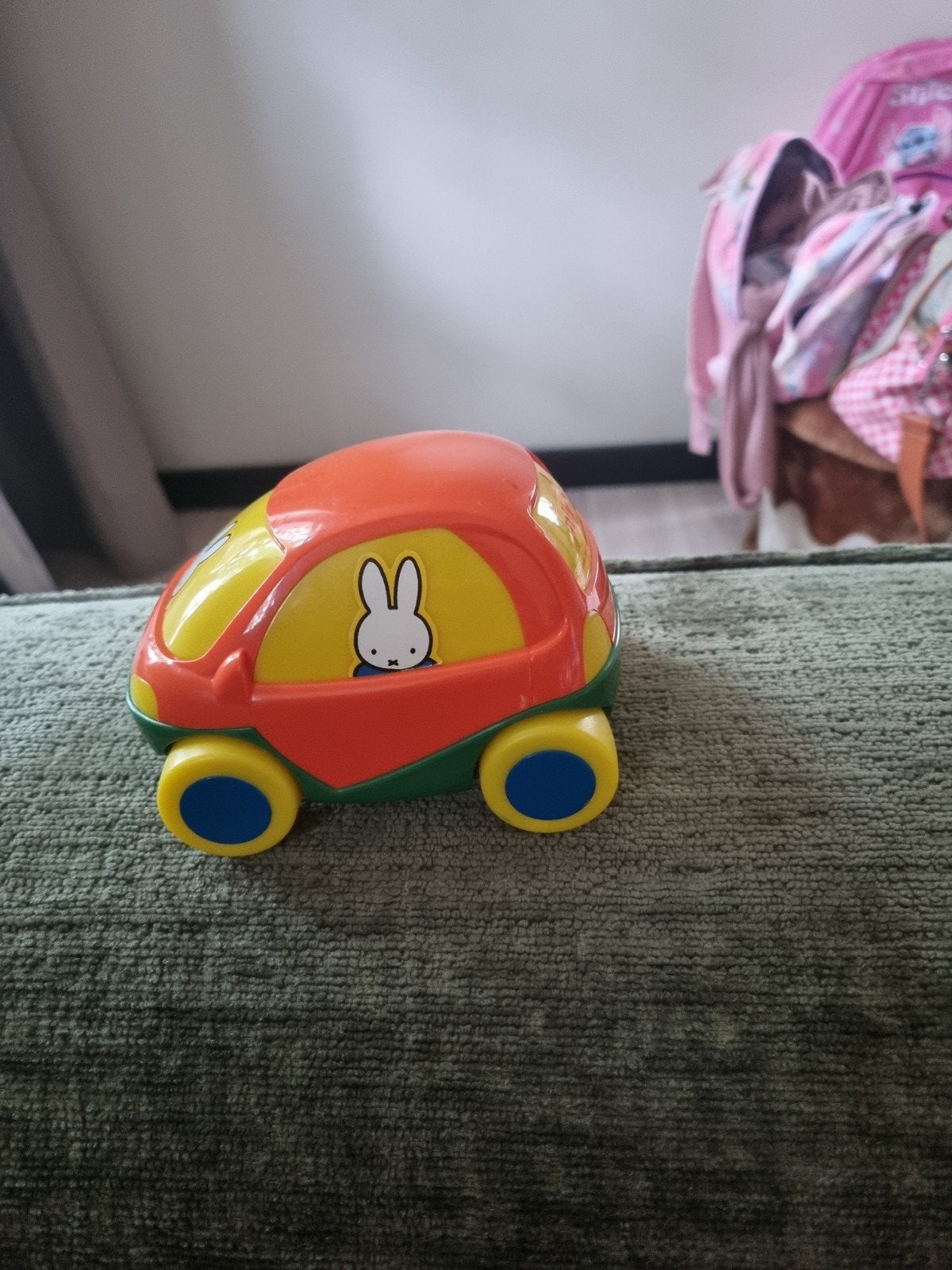 Nijntje speelgoed auto - Leuk en kleurrijk voor de kleintjes, Ophalen of Verzenden, Gebruikt, Auto, Met wieltjes