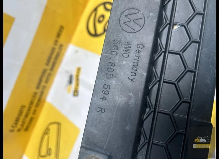 Front Volkswagen Golf 7 2012-2021 R Gti Gtd Dik 5G0805588R, Gebruikt, Volkswagen AG, Berliner Ring 2
38440  Wolfsburg, DE, Volkswagen